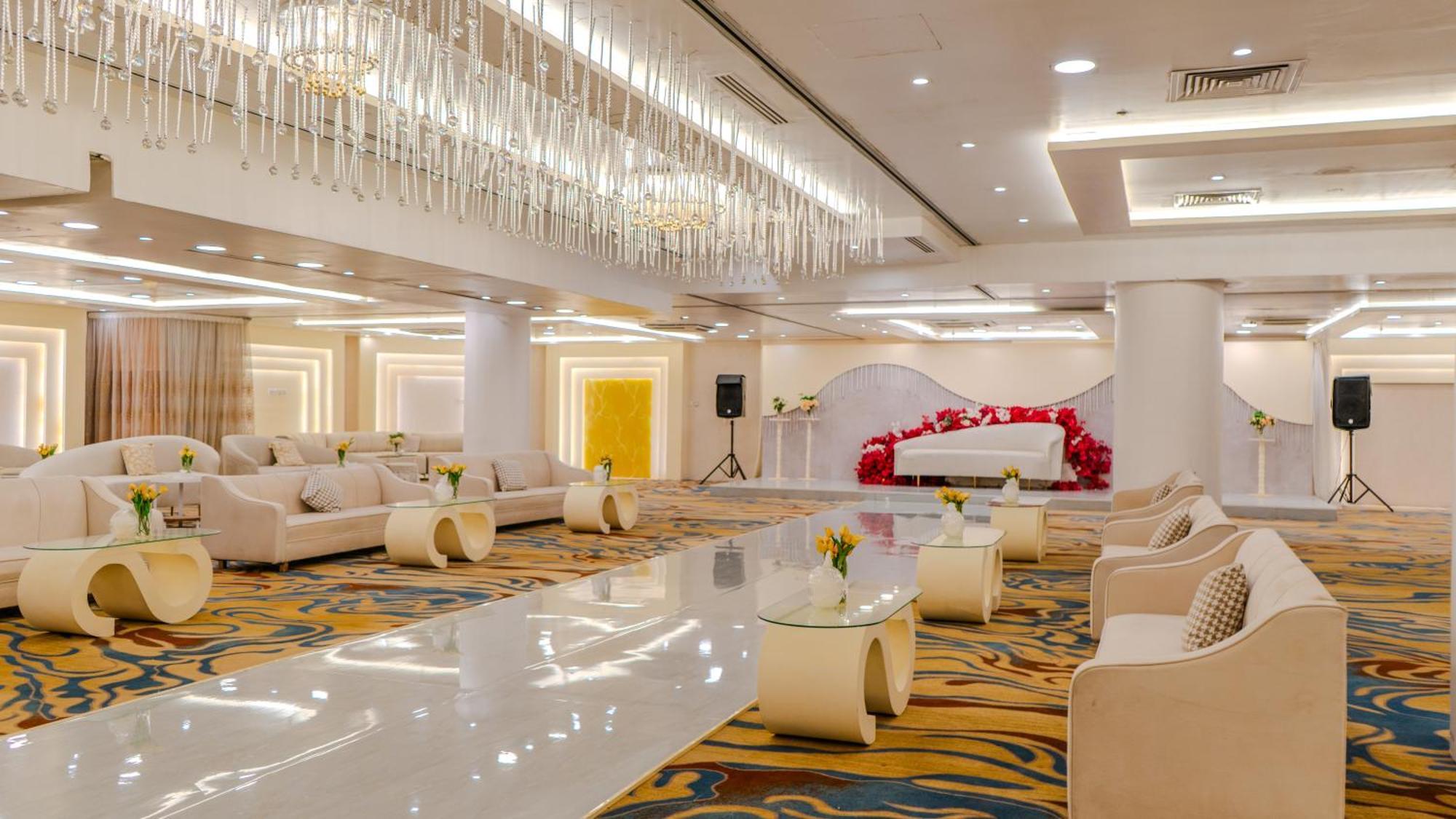 Hotel Warwick Al Dabab 4*